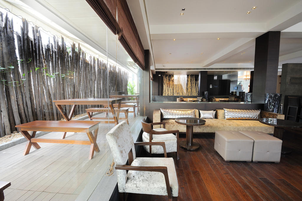 The Avenue Regent Hotel Kochi Exterior foto